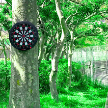 Load image into Gallery viewer, Using GRAN Dart Belt, you can mount the GRANBOARD horizontally, wrapping an object (eg. tree)